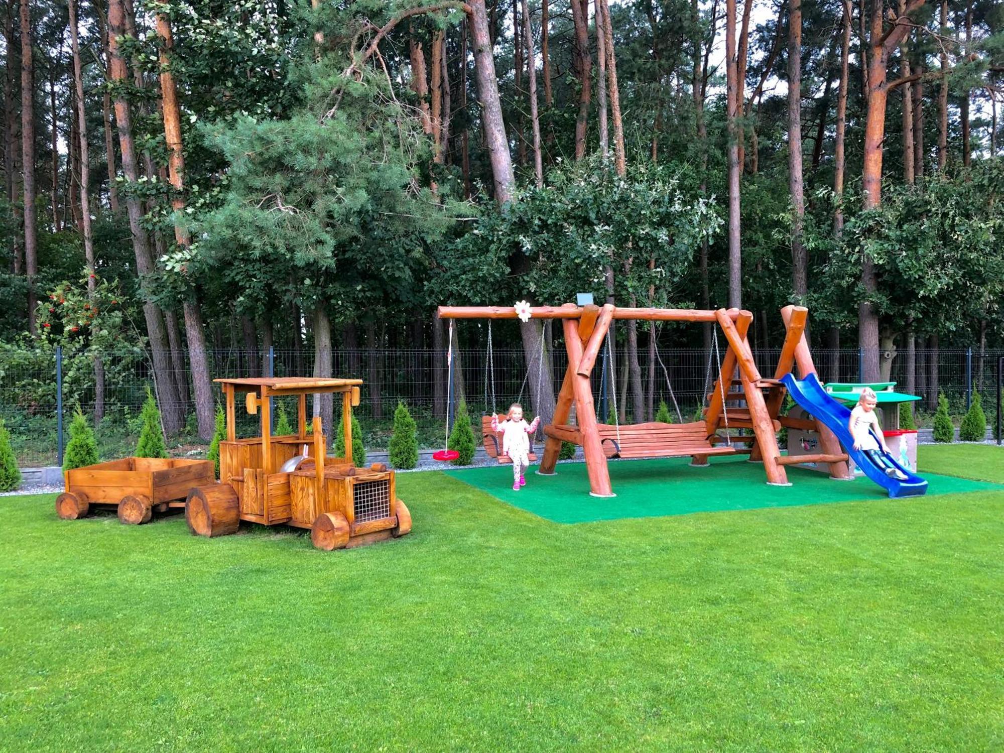 Dom Wakacyjny z bali 'Złoto Północy' Karwieńskie Błoto Exterior foto